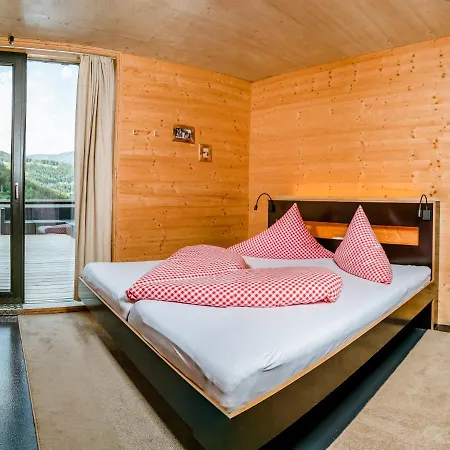 Refugio Laudegg فندق 3*