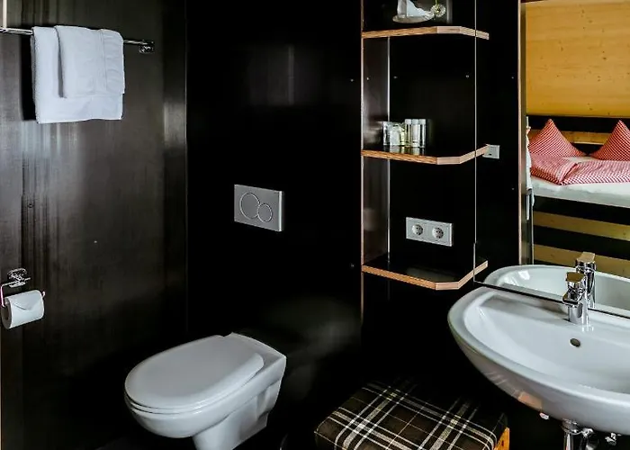 Refugio Laudegg Hotel 3*